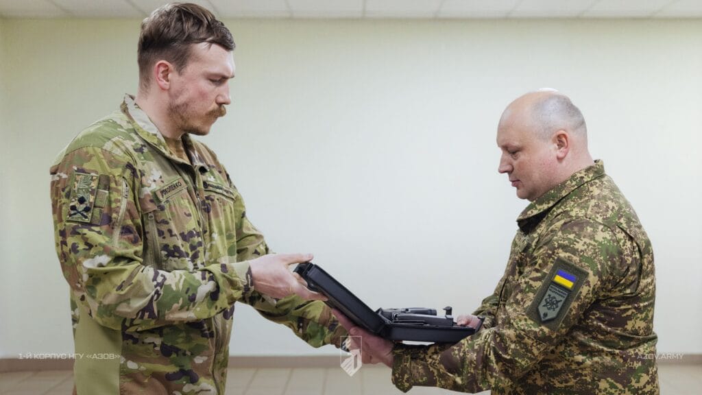 Військовослужбовці бригад «Буревій», «Червона Калина» та «Кара-Даг» отримали відзнаки з нагоди 32-ї річниці від дня створення підрозділів