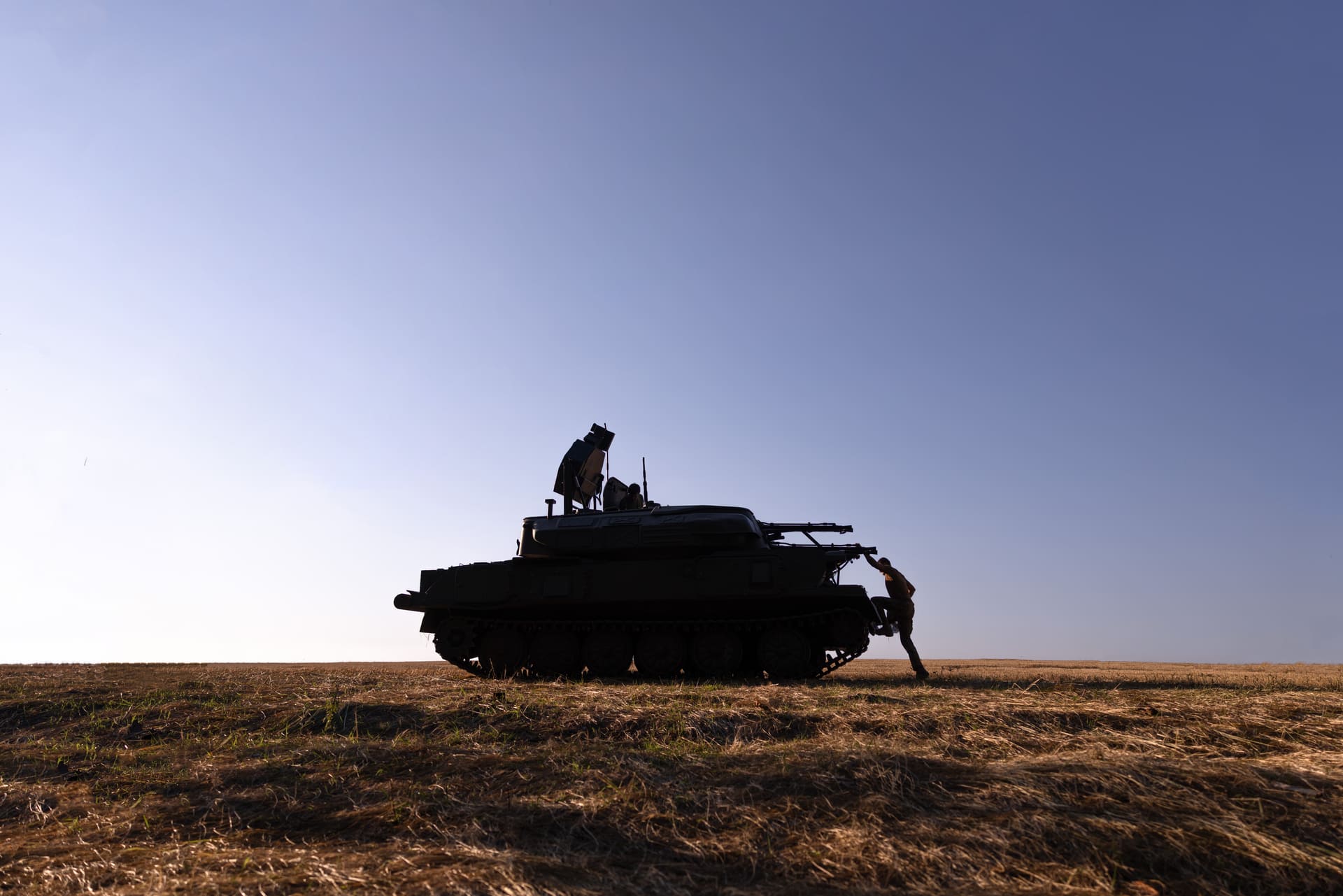 Self-propelled anti-aircraft system of the Strazh Anti-Aircraft Missile and Artillery Battalion at a firing position